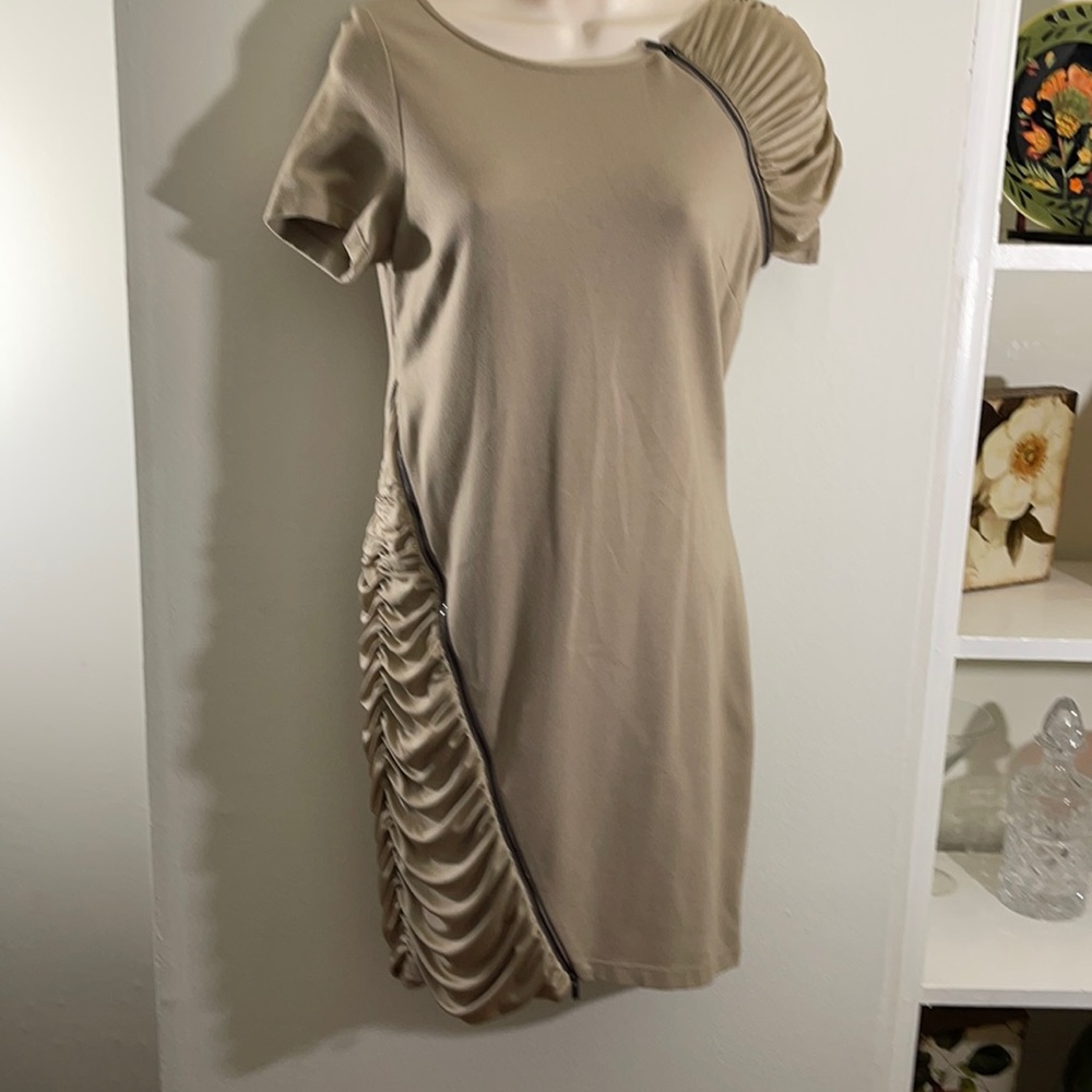 BCBG MAXAZRIA dress